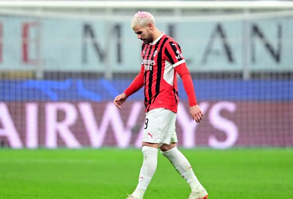 AC米兰客场逼平乌迪内斯,仍未尝败绩 AC米兰客场逼平乌迪内斯,仍未尝败绩