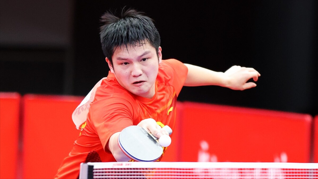 关键时刻敲定胜局,球员技战术全方位施展 关键时刻敲定胜局,球员技战术全方位施展