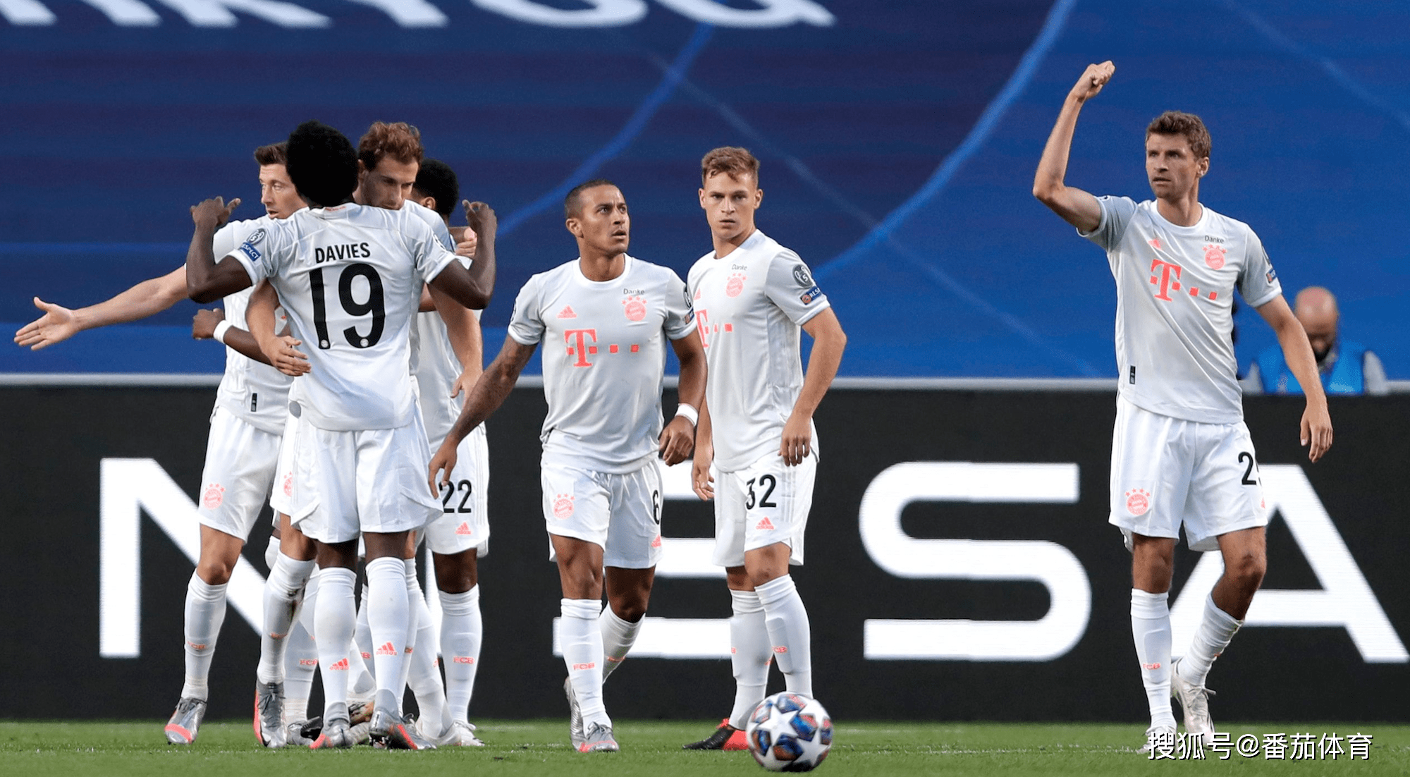 加拿大翻盘里昂,弗拉霍维奇送出助攻 加拿大翻盘里昂,弗拉霍维奇送出助攻