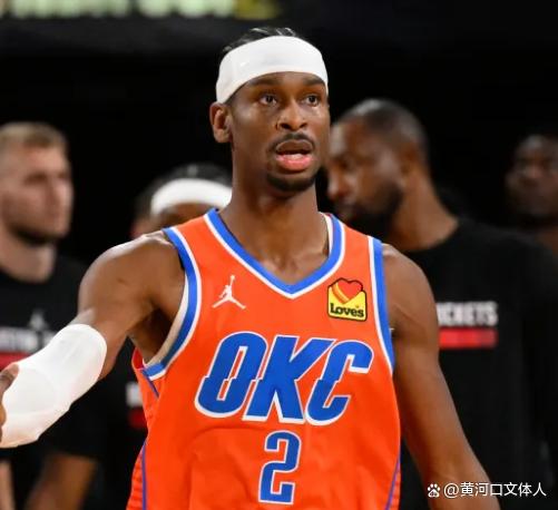 雄鹿再胜雷霆,字母哥发挥稳定砍下关键得分 雄鹿再胜雷霆,字母哥发挥稳定砍下关键得分