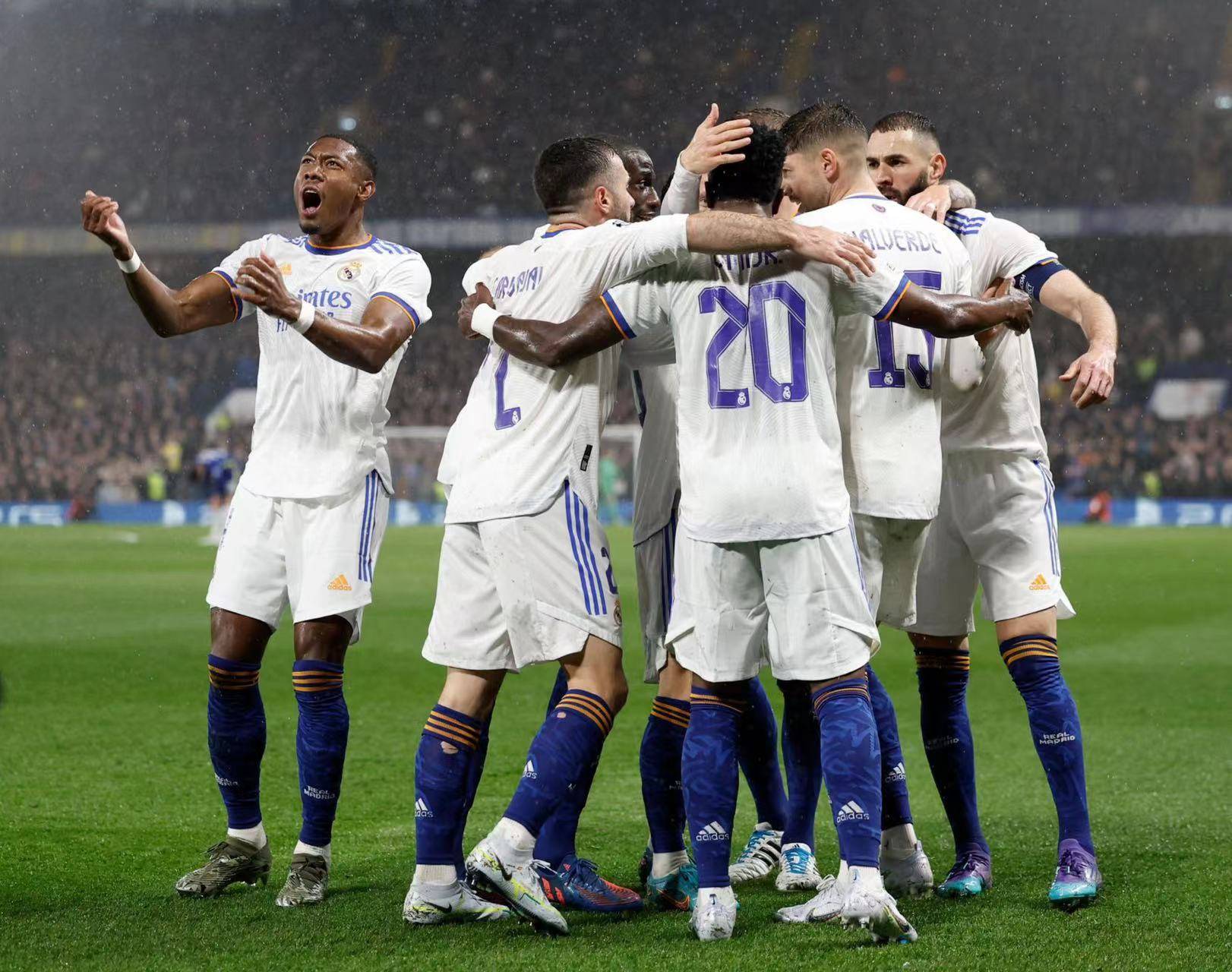 皇马轻取切尔西，若日尼奥惊艳四座