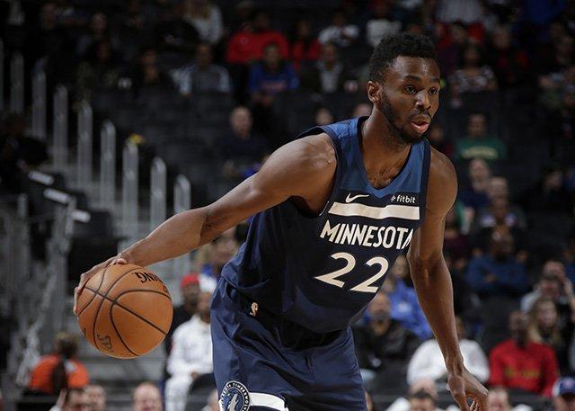 阿斯顿马丁鏖战红牛二队，诺里斯状态火热