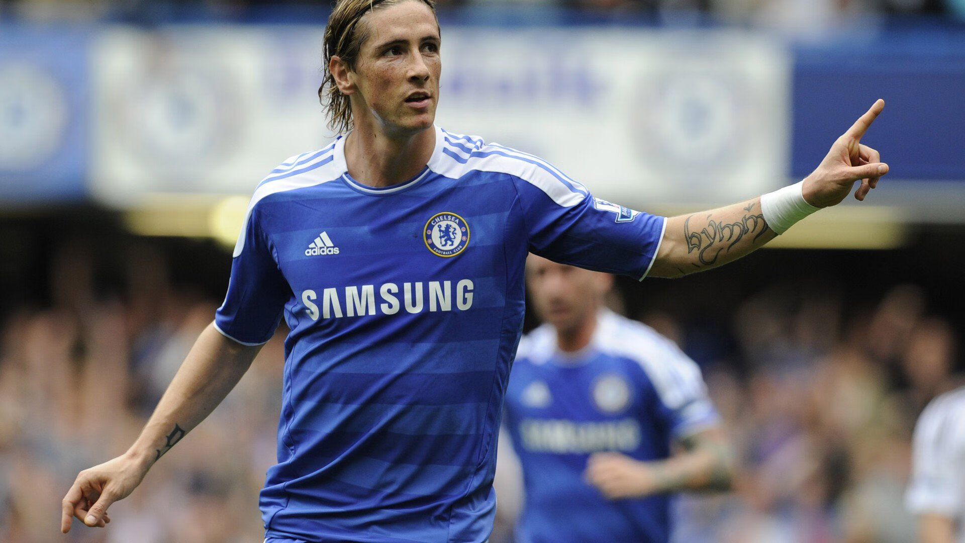 布雷默一锤定音，澳大利亚闪电战击沉黄色潜水艇