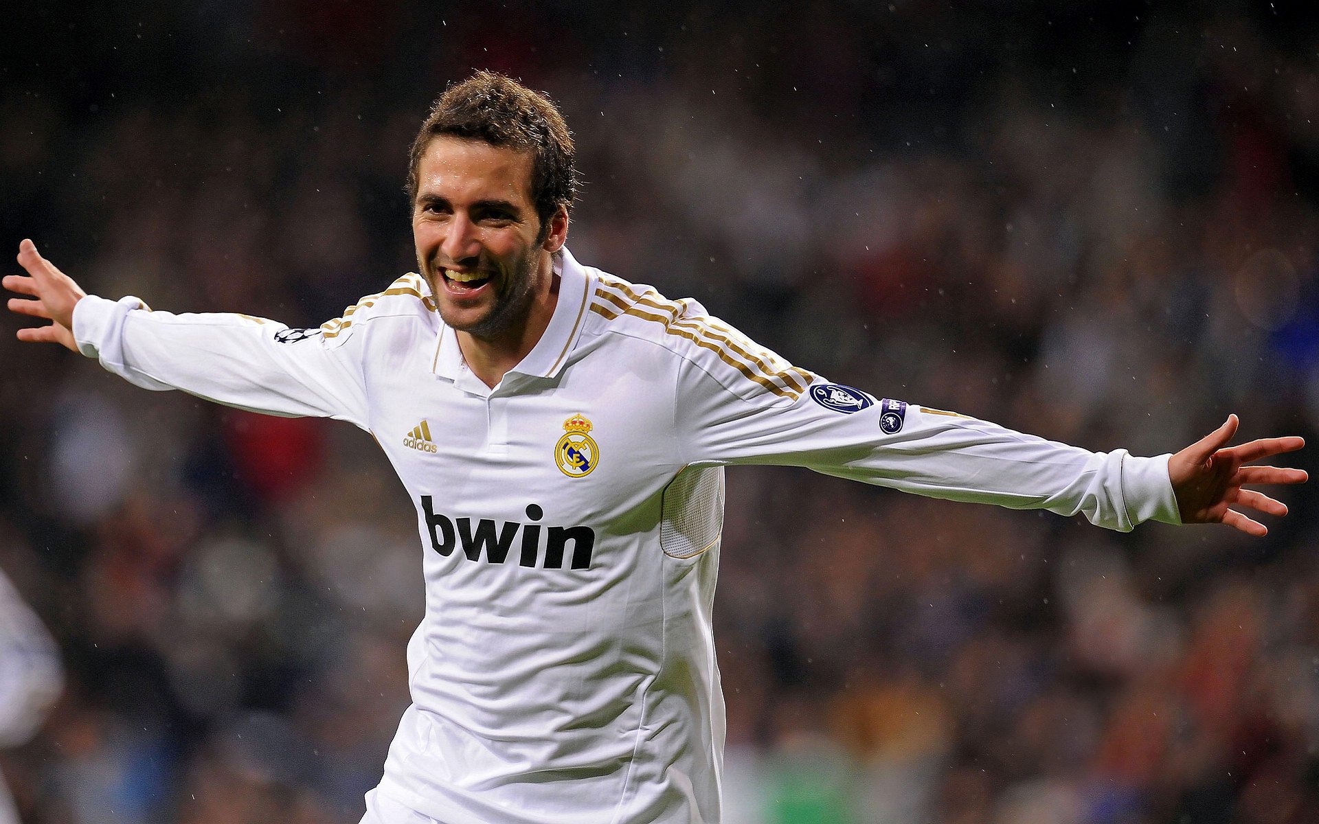 奥运周期关键战之夜，帕尔默进攻端无人可挡